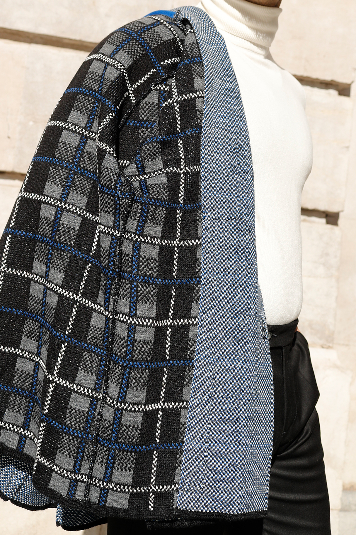 Look_via13
