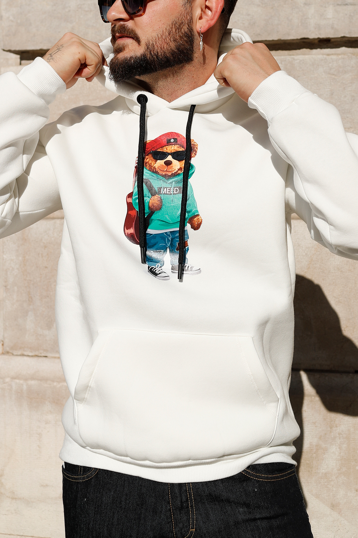Look_via15